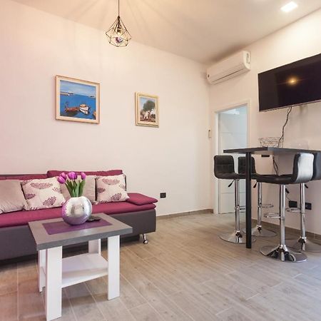 Apartment Toni Pula Exteriér fotografie